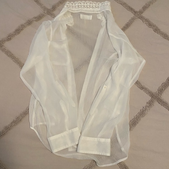 Abercrombie sheer button up with lace collar - Picture 2 of 4